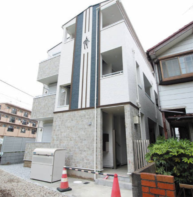 売りアパート 12,150万円
